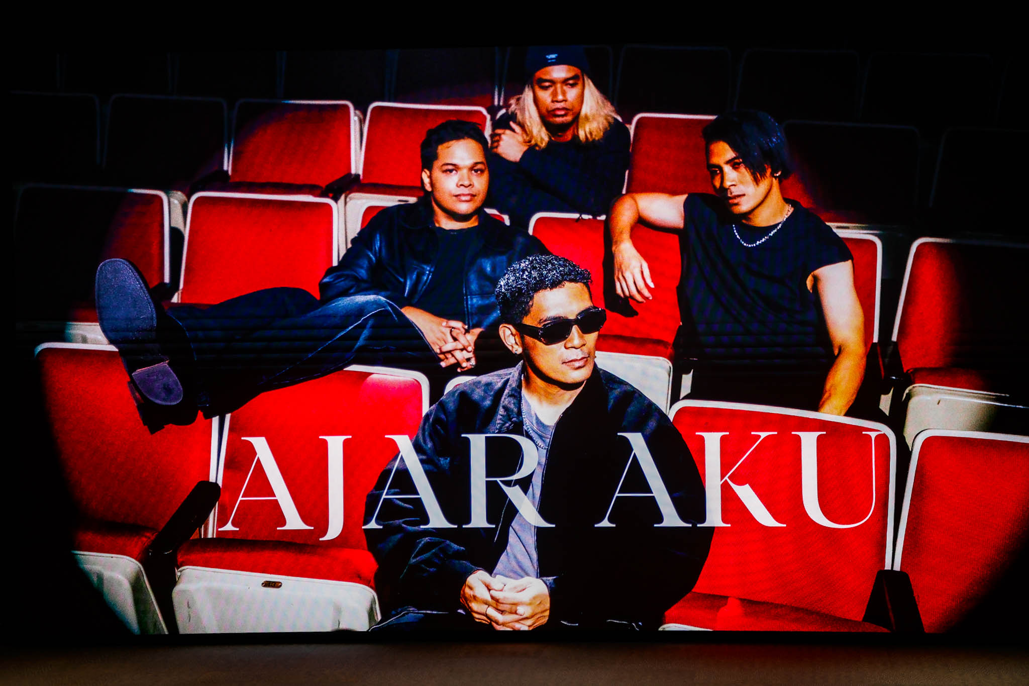 Aizat Amdan & Sekumpulan Orang Gila Tampil Dengan Eksperimen Muzik Baharu. img 4704.jpg
